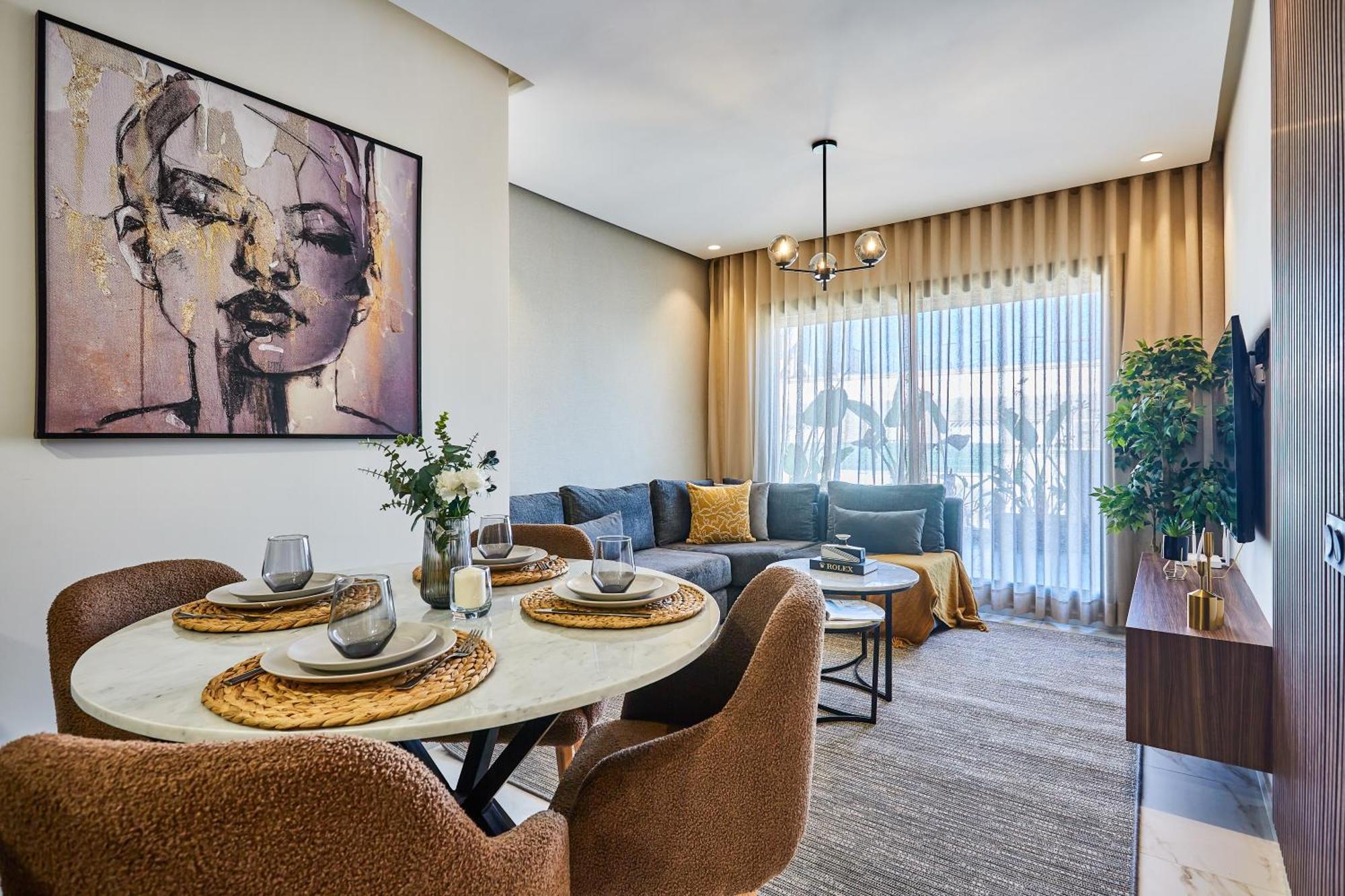 Sleek And Modern 2-Bed Unit In Downtown Casa Apartment คาซาบลังกา ภายนอก รูปภาพ