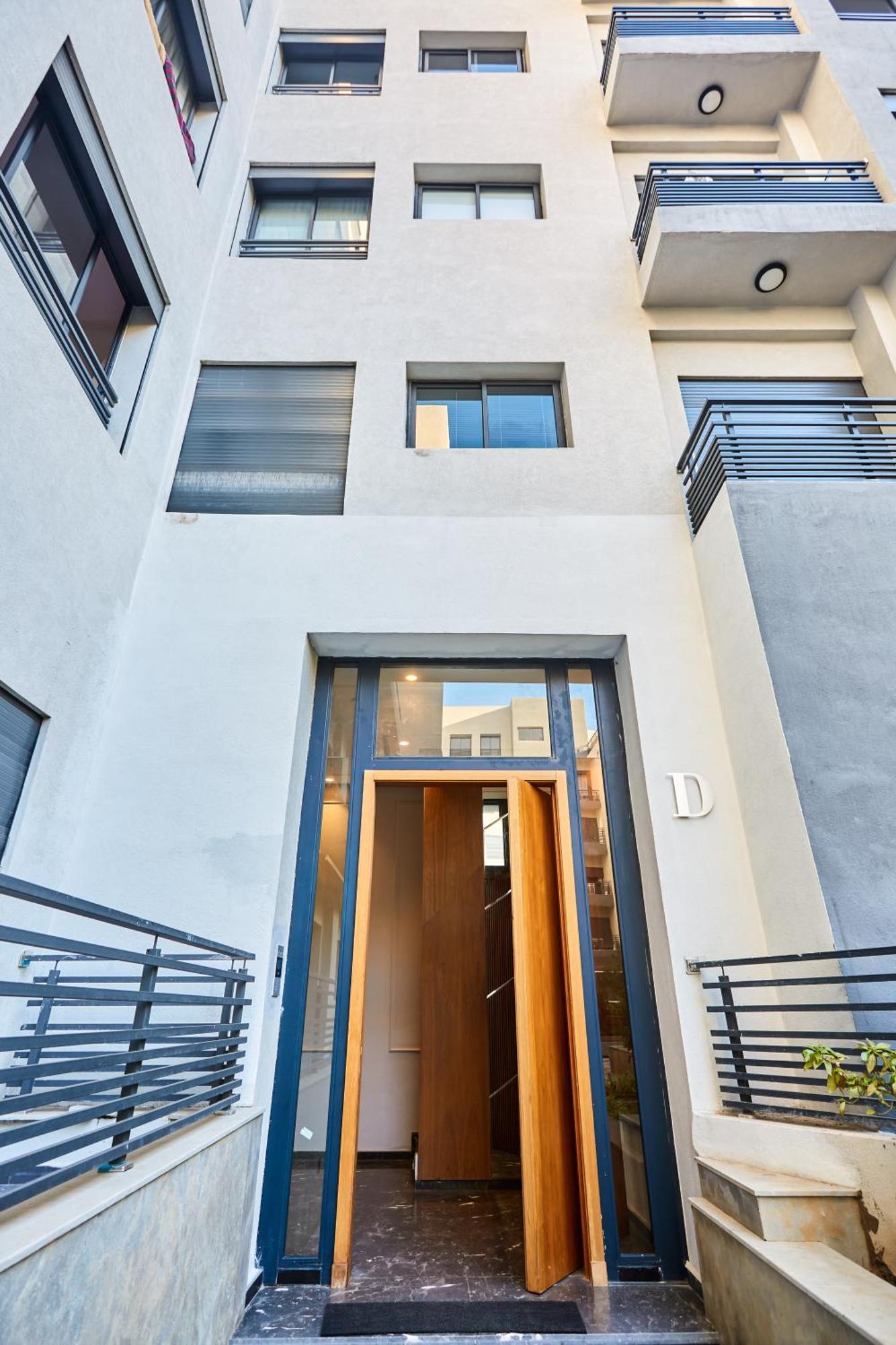 Sleek And Modern 2-Bed Unit In Downtown Casa Apartment คาซาบลังกา ภายนอก รูปภาพ