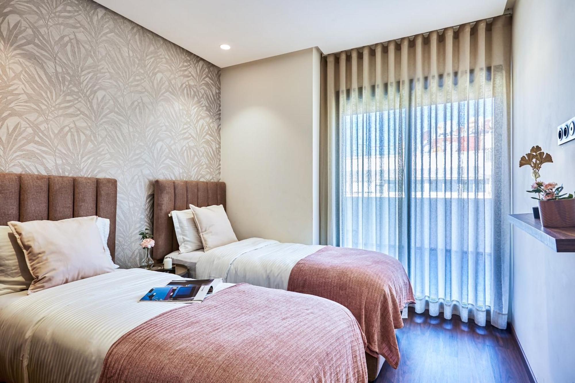 Sleek And Modern 2-Bed Unit In Downtown Casa Apartment คาซาบลังกา ภายนอก รูปภาพ